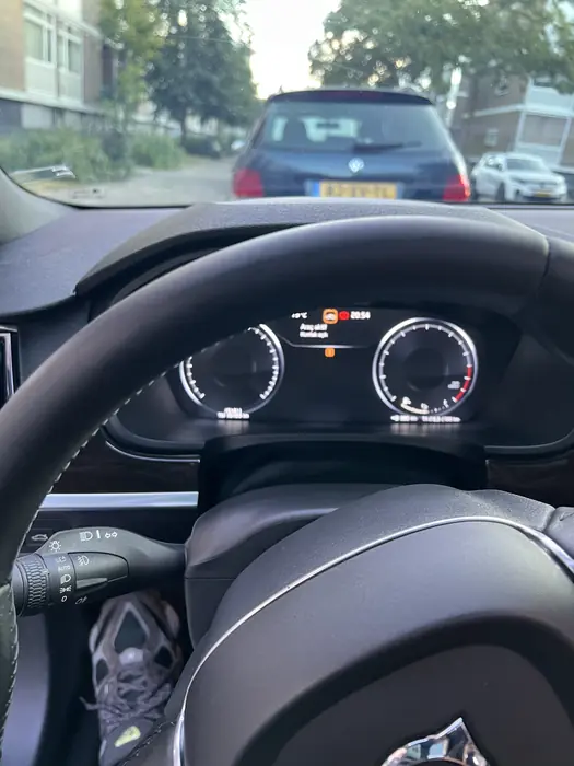 Volvo: gekraste, versleten stuurrand na het herstel
